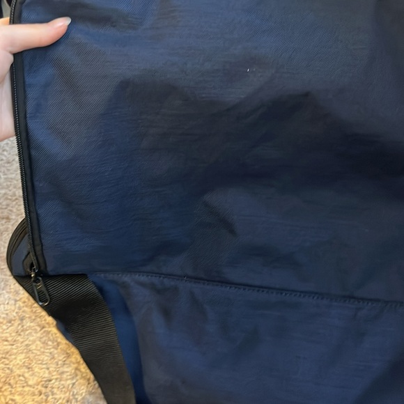 nike brasilia duffel bag - Picture 7 of 8